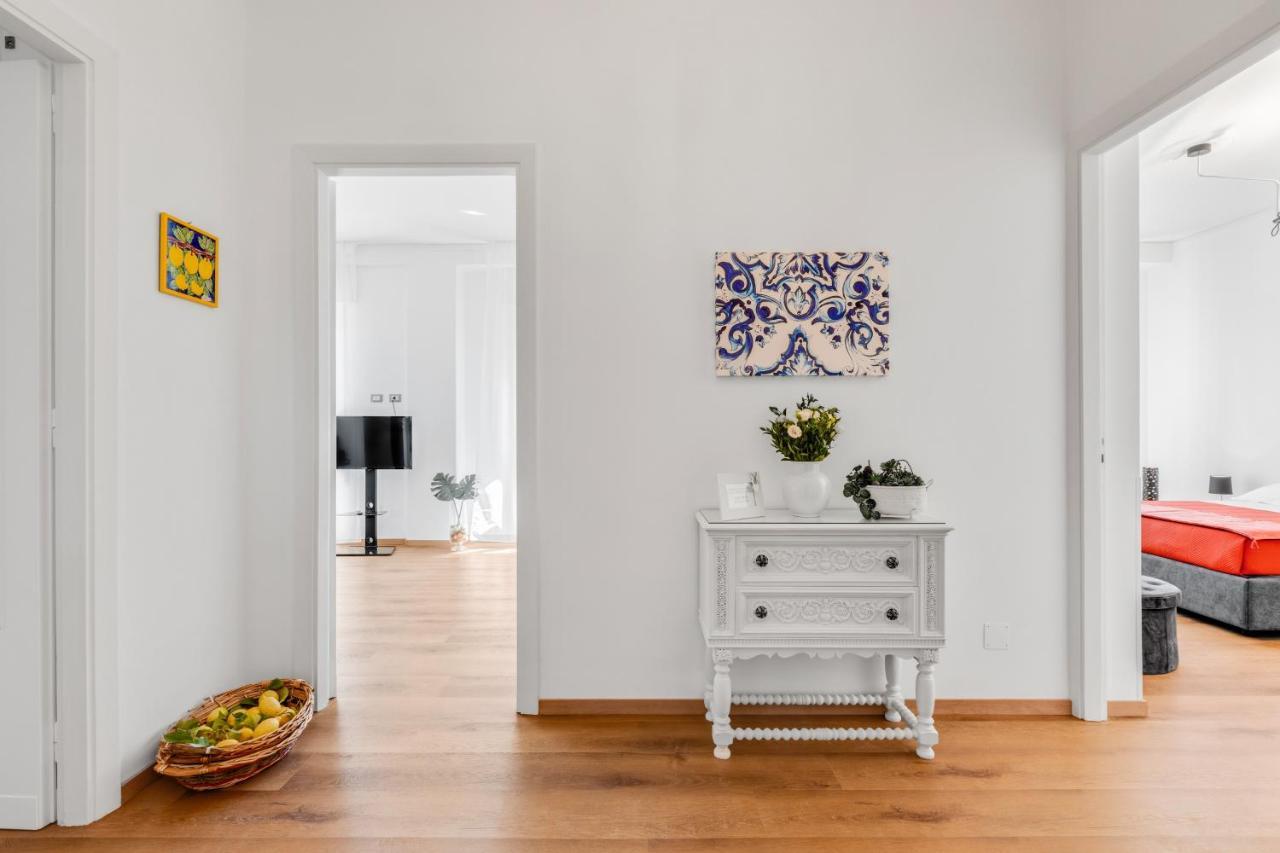 Residenza dei Poeti - Roomy&Modern Flat Palermo Esterno foto